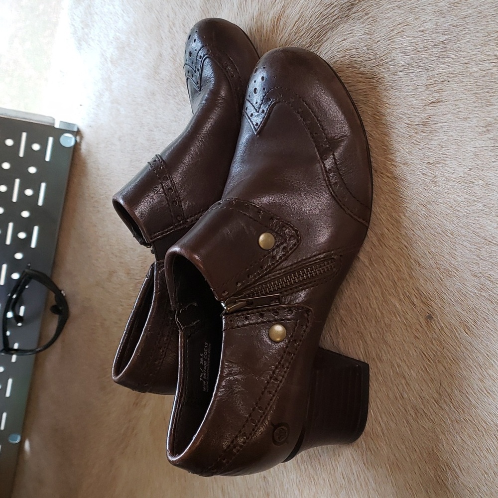 Born SIA Ankle Oxford Booties Sz.7.5